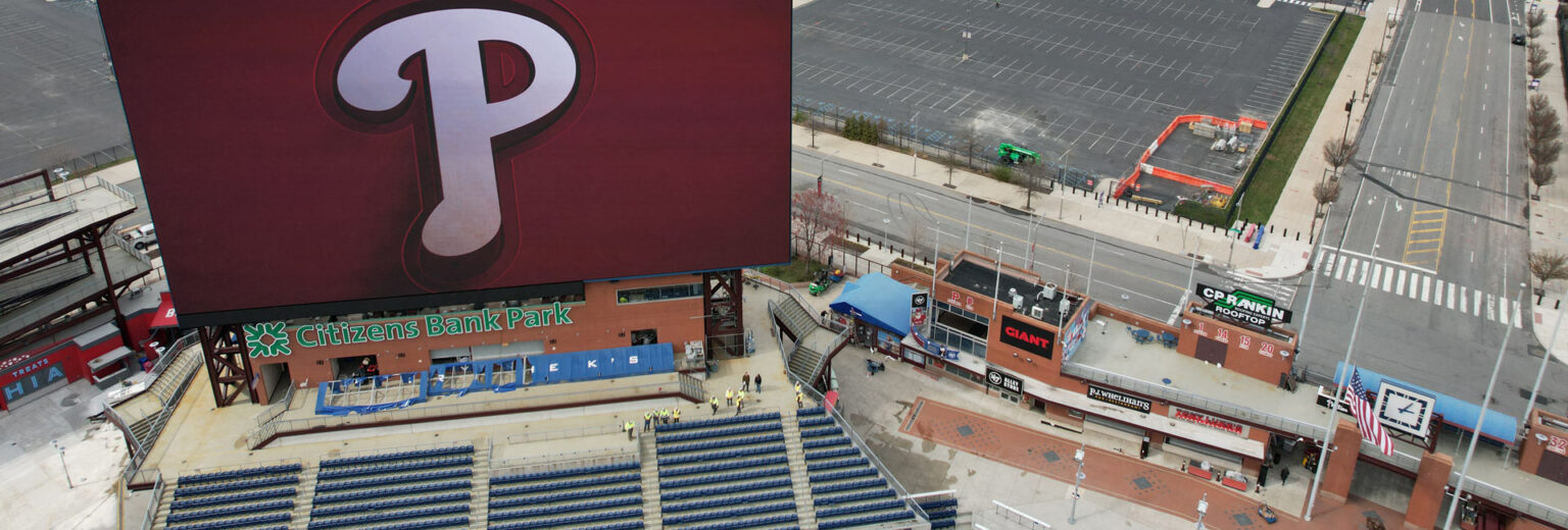 Phillies Scoreboard Sports & Entertainment Construction LF Driscoll