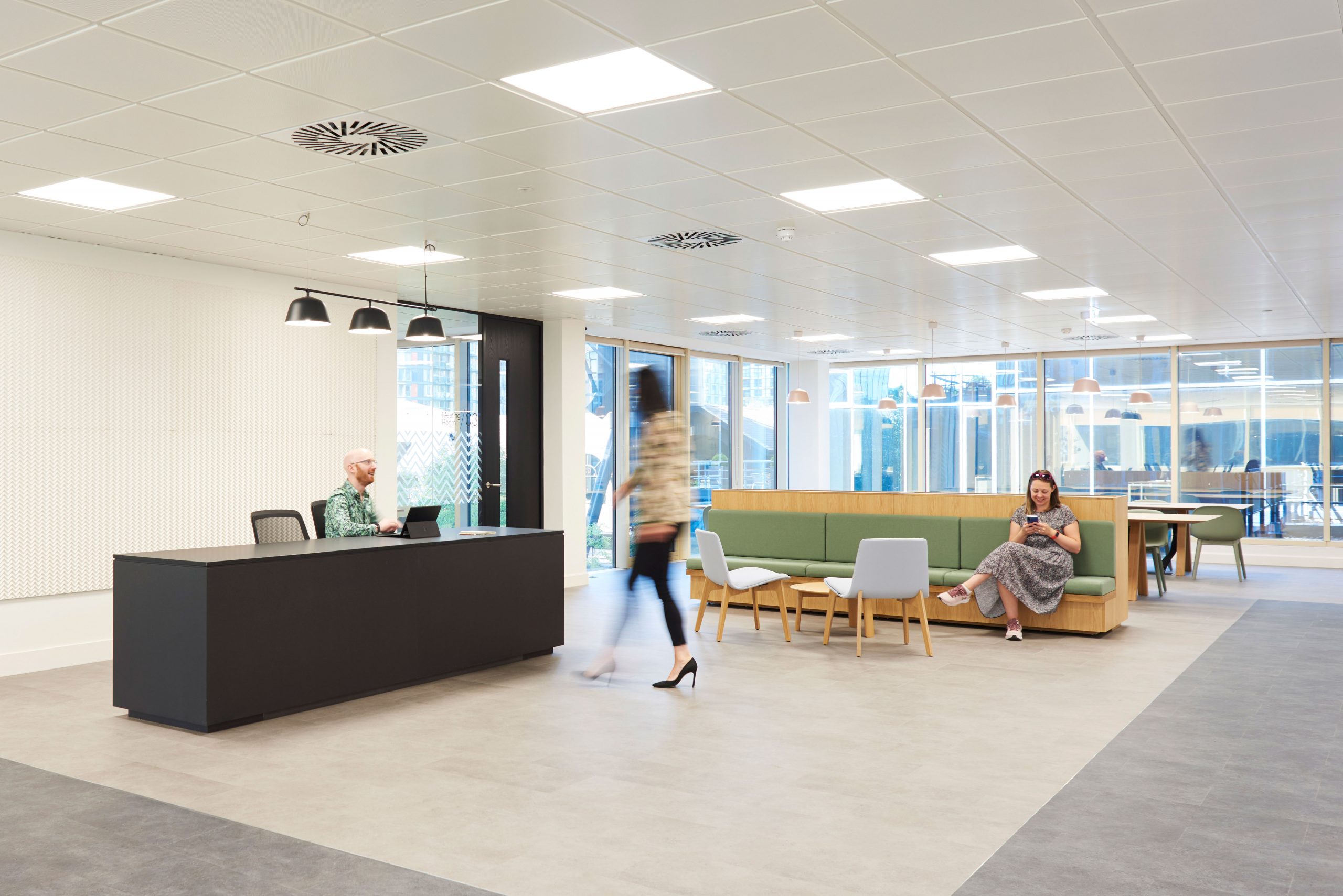 Photo of Level 1 reception at HX4 by Gaw Capital in Harbour Exchange Square