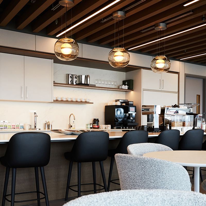 DV Trading Breakroom