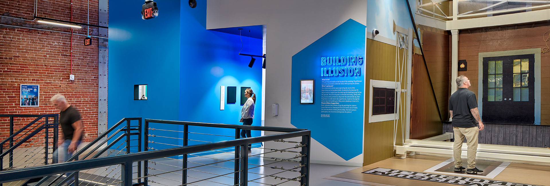 Museum Of Illusions San Diego interior image